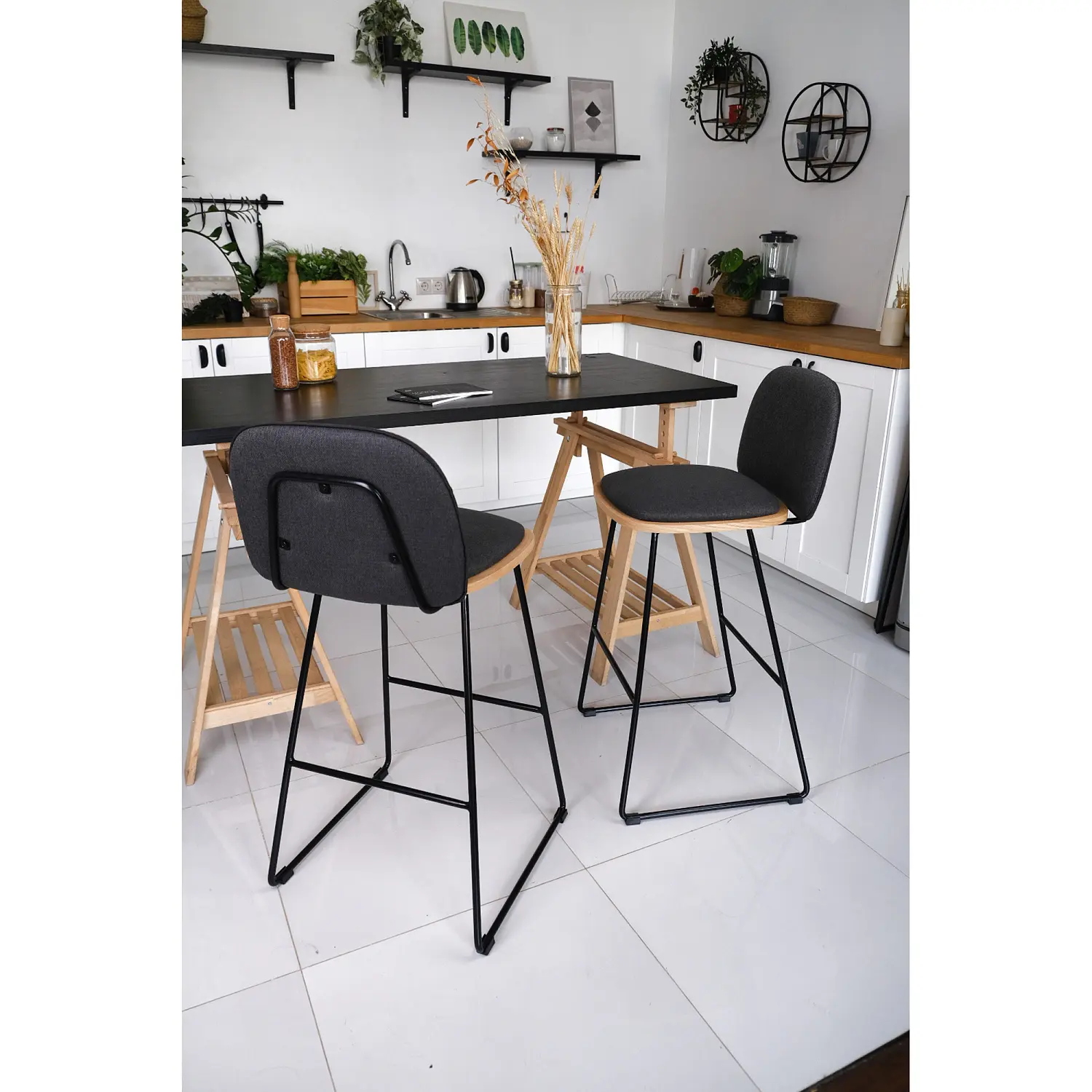 Барный стул TON шпон ясень (MON)