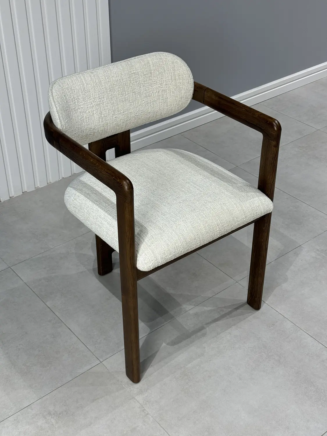 Стул мягкий Ричвуд Д-4 серый букле-каркас дуб, MASSA