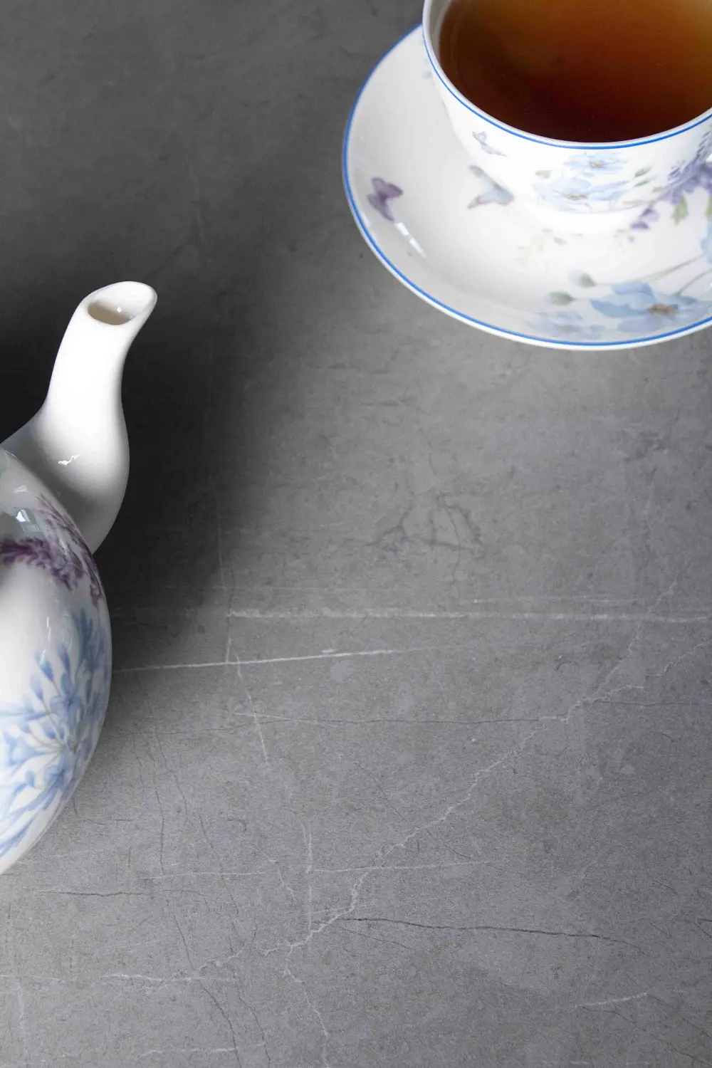 Стол обеденный раскладной SHT-T77 серый мрамор /черный (SHF) снято