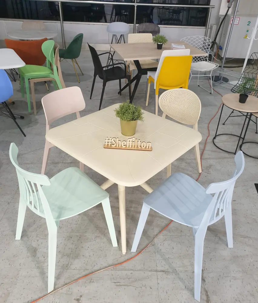 Стол пластиковый квадратный SHT-TU30/TT30 83/83 бежевый/бежевый(SHF) 