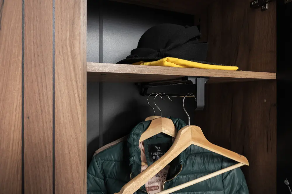 Шкаф распашной Гранд 13.226   Дуб Крафт табачный (Mob) 