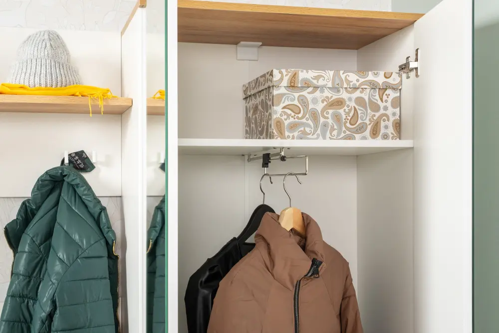 Комплект мебели в прихожую Октава  Дуб Крафт Золотой/Белый Шагрень (Mob) 